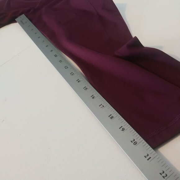 Avia women's size L (12-14) purple capri legging pants - Picture 8 of 15